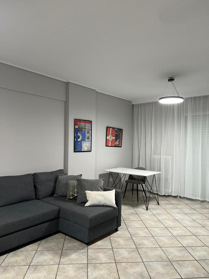 Anastasis House Apartment เอเธนส์ ภายนอก รูปภาพ